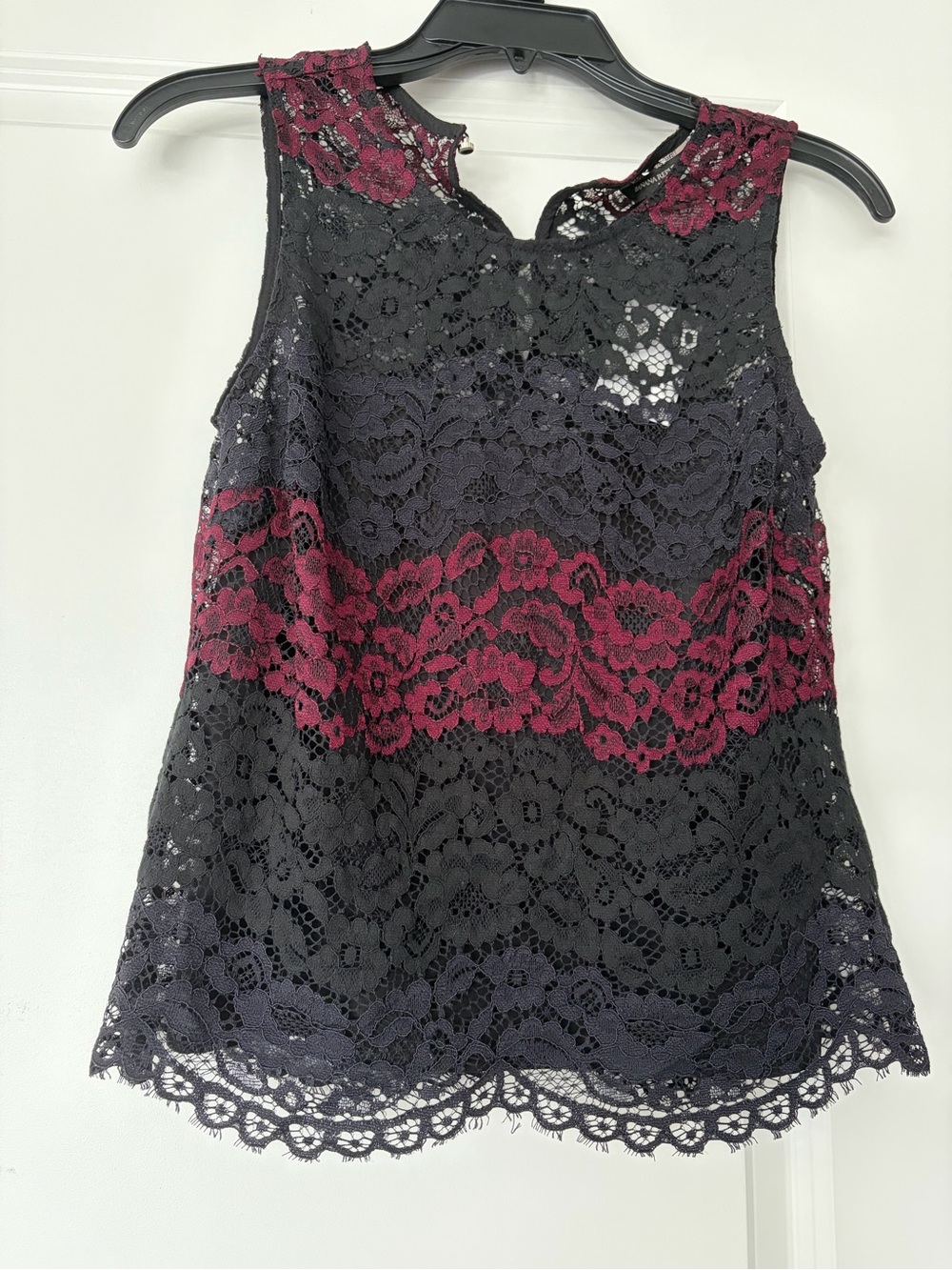 NWT XSP Banana Republic Lace Camisole